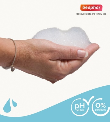 Beaphar Green Tea Extract and Aloe Vera White Coat Dog Shampoo 250 ml