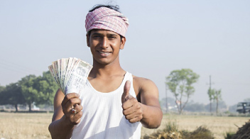 मोदी सरकार कृषि क्षेत्र की रफ्तार के लिए बना रही नई रणनीति, जानें कैसे बढ़ेगी किसानों की आमदनी!