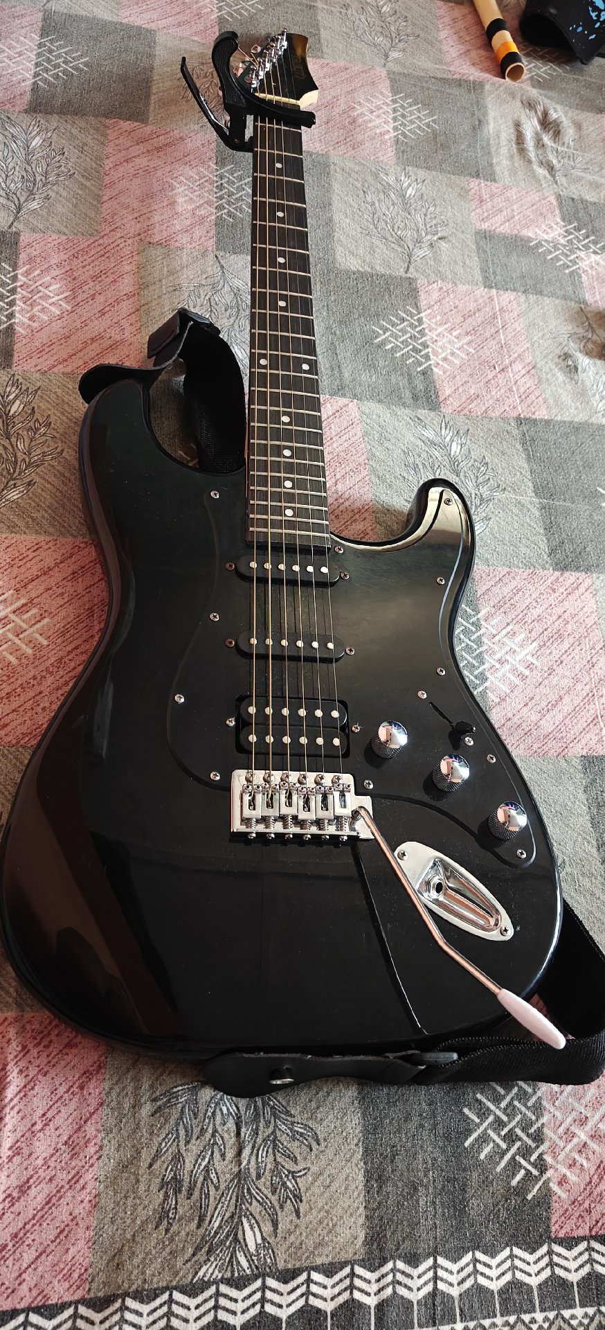 Electric Guitar HSS for rent in Guwahati