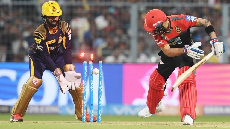 Virat_Bowled