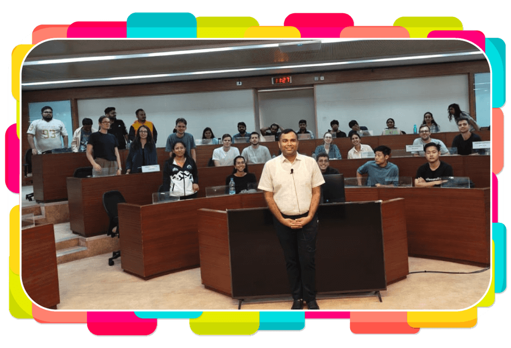 Vineet Saraiwala at IIM Bangalore, with the students of Social Entrepreneurship Class.