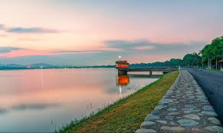 Chandigarh to Kashmir Taxi