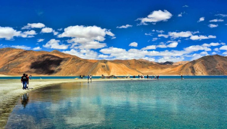 Taxi Service in Leh ladakh