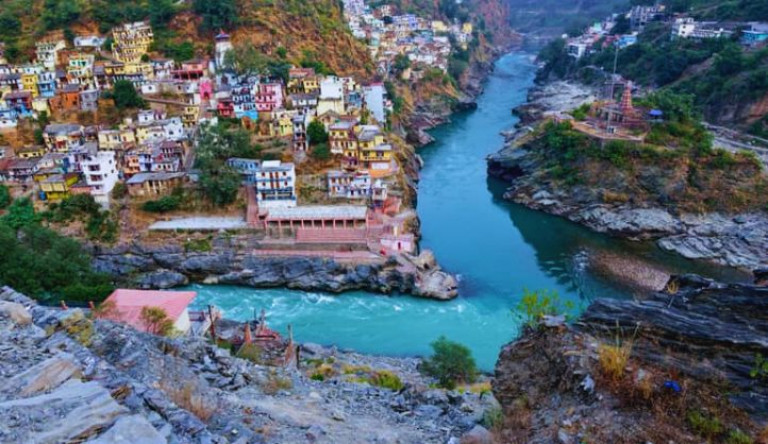Rudraprayag to Rishikesh Taxi