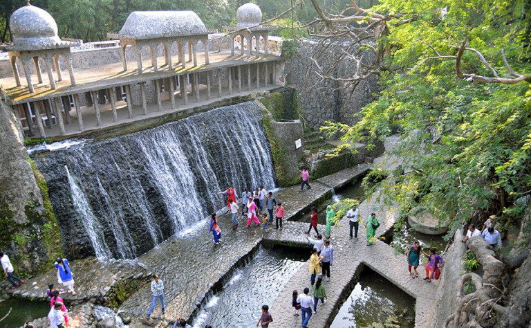 Chandigarh to Baddi Taxi