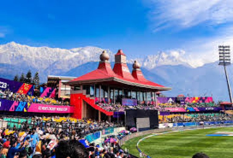 Dharamshala to Chandigarh Taxi