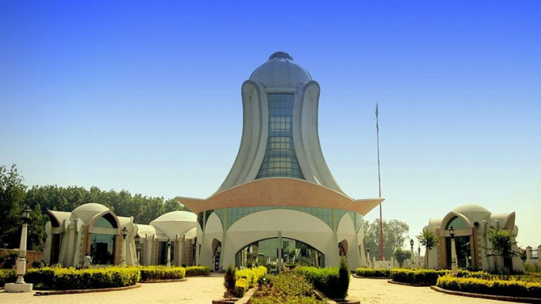 Chandigarh to Gurdaspur Taxi