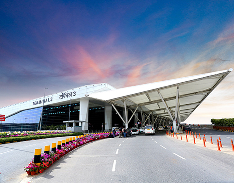 Delhi Airport  to Mathura  Taxi