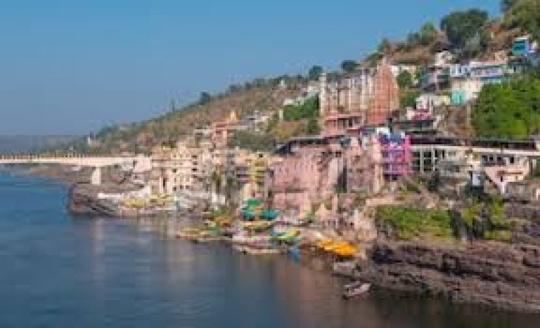 Varanasi to Chittorgarh Taxi