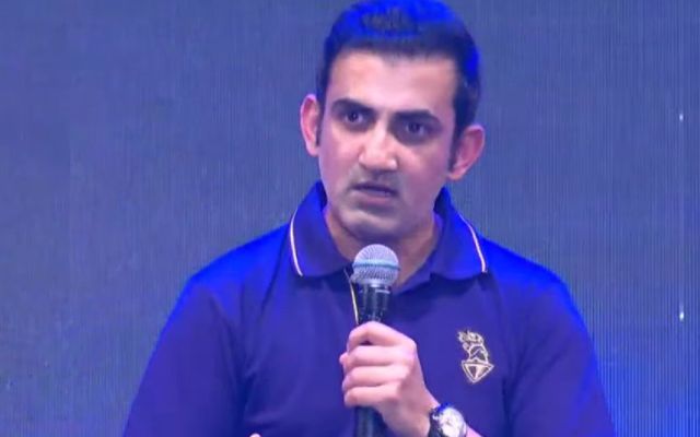 मैं इस पर कोई हेडलाइन नहीं देना चाहता- जब एक पत्रकार के विवादित सवाल पर भड़क उठे गौतम गंभीर