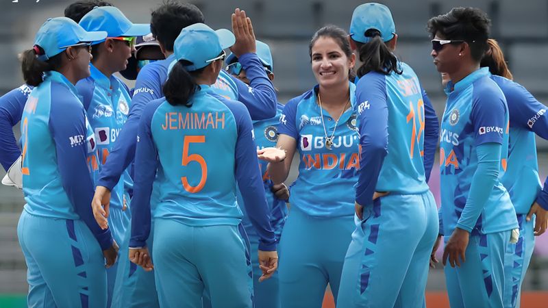 IND-W vs SA-W Dream11 Prediction 2nd ODI: भारत vs साउथ अफ्रीका के दूसरे वनडे मैच की बेस्ट ड्रीम11 टीम ऐसे बनाएं, पढ़ें पिच रिपोर्ट और प्लेइंग11