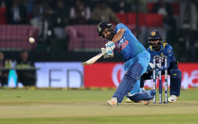 Ban on Hitting Six अब क्रिकेट में सिक्स लगाने पर होंगे आउट क्लब ने लगाया छक्के मारने पर बैन वजह चौंका देगी