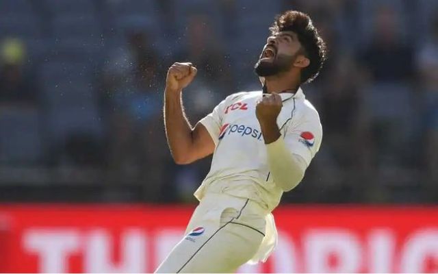 पूरी तरह से फिट न होने की वजह से बांग्लादेश के खिलाफ टेस्ट सीरीज से पहले पाकिस्तान को अपने इस शानदार खिलाड़ी को करना पड़ा रिलीज