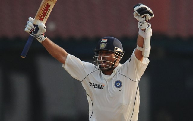 जब सचिन तेंदुलकर ने इंग्लैंड के खिलाफ अपने नाम की थी शानदार उपलब्धि 100 टेस्ट खेलने वाले बने थे सबसे युवा खिलाड़ी