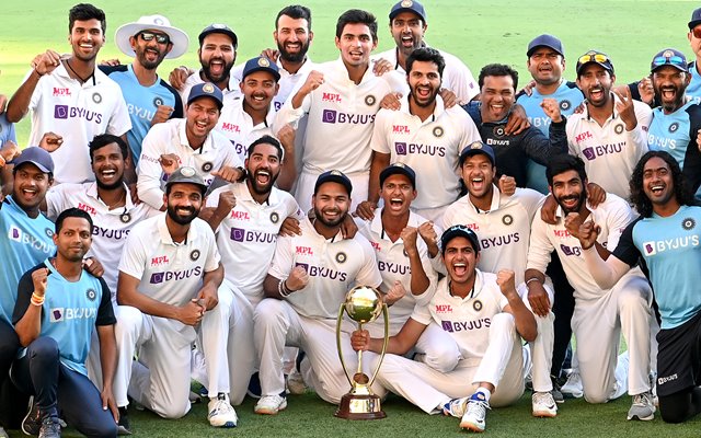 KBC में पूछा गया 2020-21 बॉर्डर-गावस्कर ट्रॉफी पर एक सवाल कंटेस्टेंट को लेनी पड़ी लाइफ्लाइन