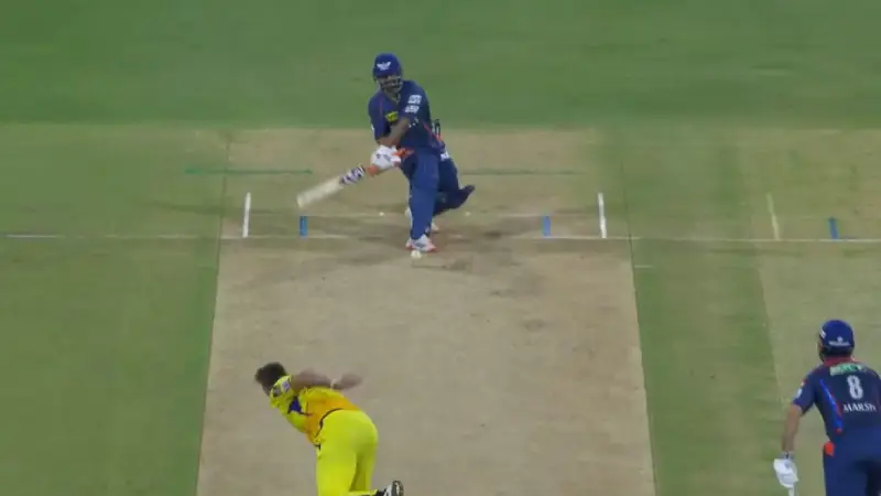 'That’s why Sunil Gavaskar got upset' - Manoj Tiwary on Rishabh Pant's tendency to play unconventional shots