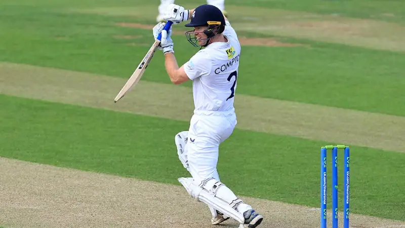 Ben Compton signs fresh three-year contract with Kent