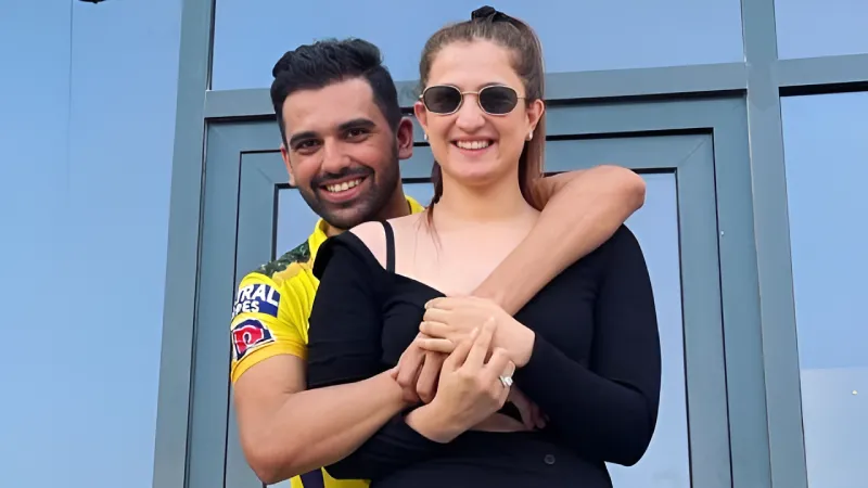 7 Cricketers who married in wealthy families