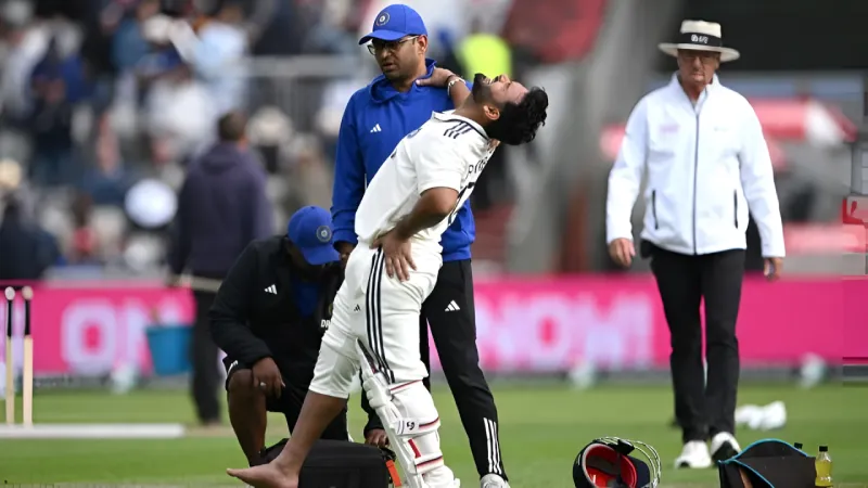 ENG vs IND 2025 Will Rishabh Pant be able to bat in Manchester Test BCCI provides comprehensive update