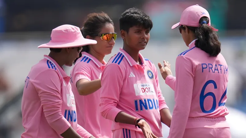 IND W vs AUS W 2025 Why India women team is wearing pink jersey in 3rd ODI