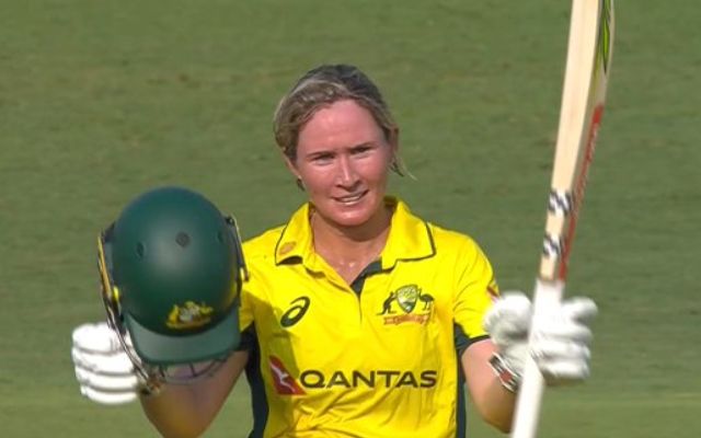 IND-W vs AUS-W: तीसरे वनडे में ऑस्ट्रेलिया ने भारत के सामने जीत के लिए 413 रनों का लक्ष्य, बेथ मूनी ने खेली तूफानी पारी