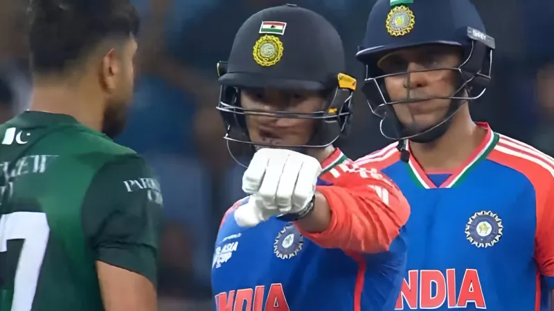 [WATCH] Asia Cup 2025 Shubman, Abhishek engage in war of words with Haris Rauf during IND vs PAK