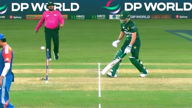 WATCH Asia Cup 2025 Suryakumar Yadav's presence of mind leads to brilliant run-out