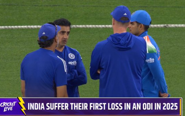 AUS vs IND 2025 1st ODI: हार के बाद गुस्से में गौतम गंभीर, शांत खड़े रहे शुभमन गिल