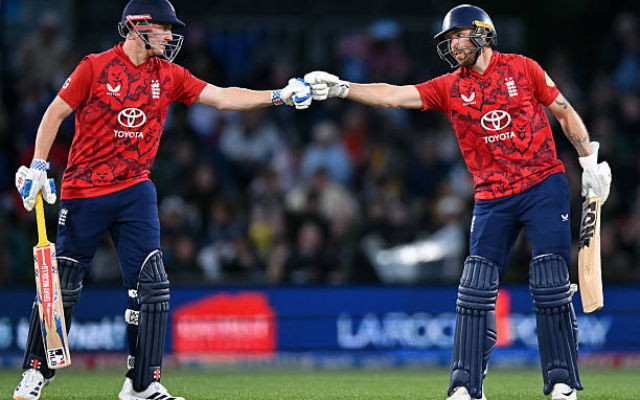 NZ vs ENG 2025 2nd T20I: इंग्लैंड ने न्यूजीलैंड को 65 रनों से हराया, साल्ट-ब्रूक ने बल्ले से बरपाया कहर