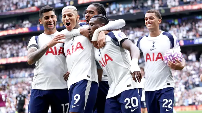 Tottenham Hotspur vs Fulham EPL Prediction Today | Premier League 2025/26 | Nov 30 – Can Spurs Finally Stop the Slide?