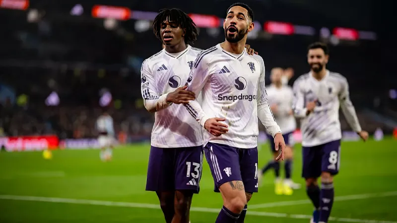 Manchester United vs Newcastle United Prediction | Premier League 2025/26 | EPL Prediction | Dec 27 – Can Stumbling United Shake Off the Magpies?