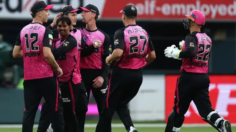 BBL 2025-26: Match 18, REN vs SIX Match Prediction – Who will win today’s BBL match between Melbourne Renegades vs Sydney Sixers?