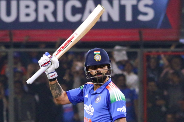 ‘विराट कोहली अभी भी फिट हैं और 45 साल तक क्रिकेट खेल सकते हैं’ किंग कोहली को लेकर किसने दिया ऐसा बयान?