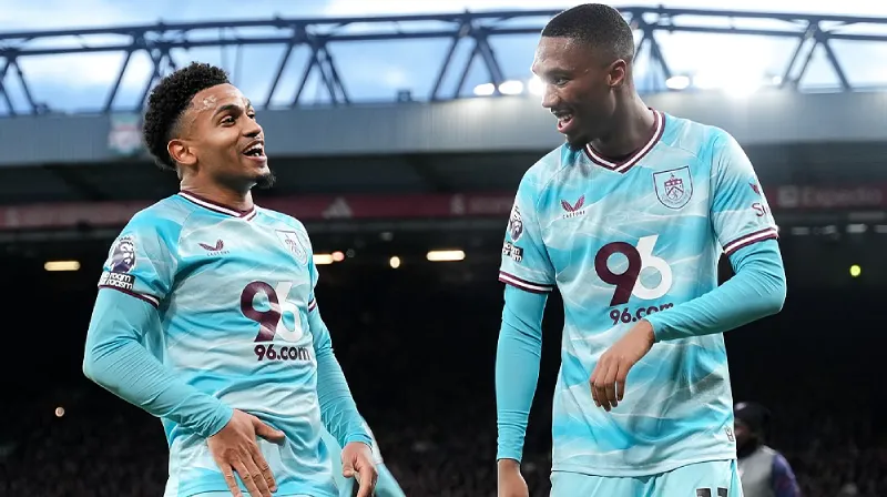 Burnley vs Tottenham Hotspur Prediction | Premier League 2025/26 | EPL Prediction | Jan 24 – Can Burnley Exploit Tottenham’s Defensive Woes for a Lifeline?