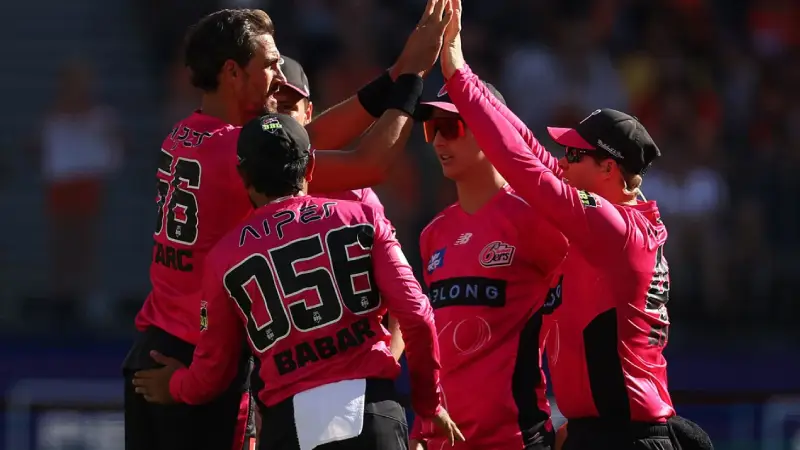 BBL 2025-26: Challenger, SIX vs HUR Match Prediction – Who will win today’s BBL match between Sydney Sixers vs Hobart Hurricanes?
