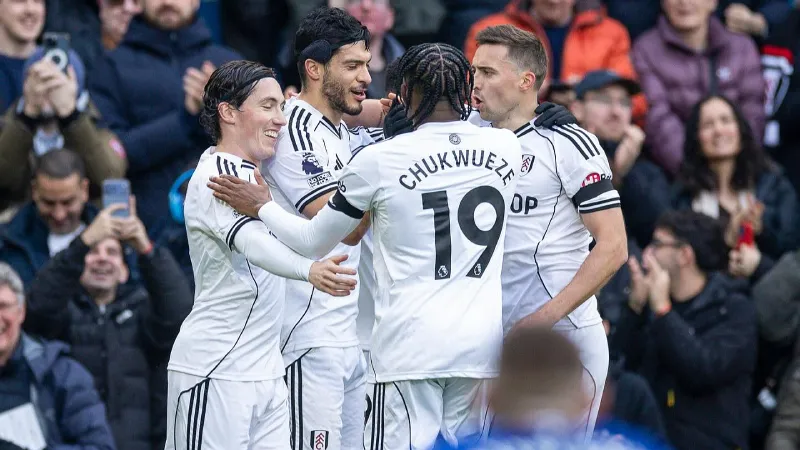 Sunderland vs Fulham Prediction | Premier League 2025/26 | EPL Prediction | Feb 21 – Can Sunderland Leapfrog Fulham in the Top Half Battle?