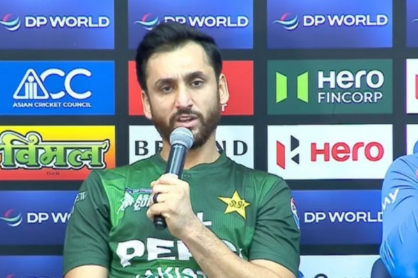 ‘आप खुद कप्तानी छोड़ेंगे या बोर्ड हटाएगा’ पाकिस्तान के T20 वर्ल्ड कप से बाहर होते ही सलमान अली आगा पर उठे सवाल