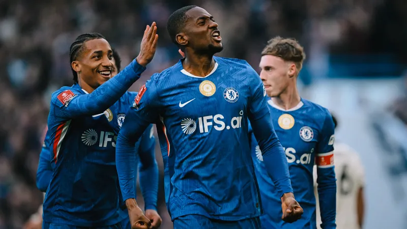 Chelsea vs Manchester United Prediction | Premier League 2025/26 | EPL Prediction | Apr 19 – Can Free-Falling Chelsea Shock Man Utd at Stamford Bridge?