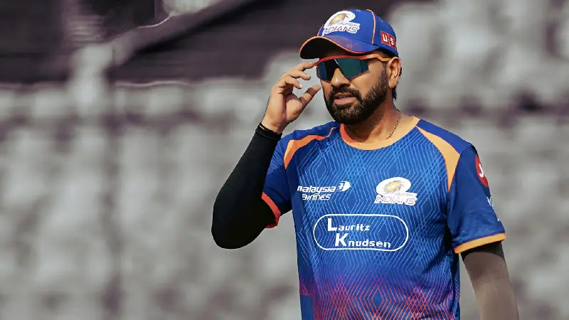 Rohit Sharma hits groundstaff during net practice, gives him first-aid treatment