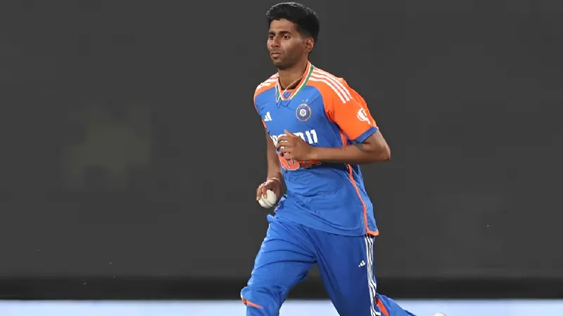 Mayank Yadav can get back to bowling at that high pace, says Aakash Chopra