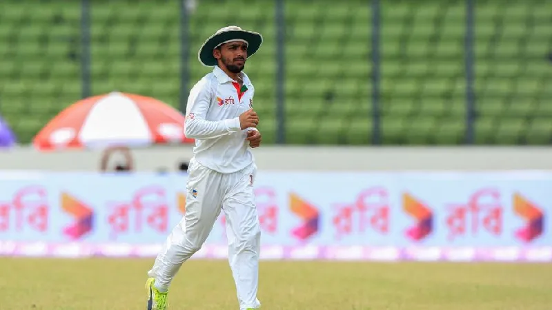 Mominul Haque accepts captain's call to focus on bowling for Bangladesh