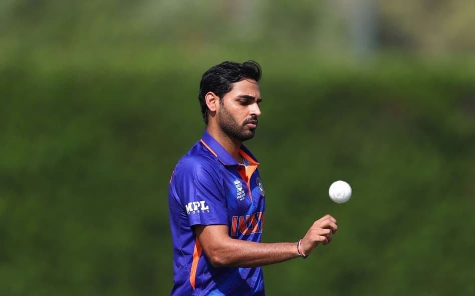 'Bhuvneshwar is not someone who is going to sit and moan about it' - Dinesh Karthik's big remark on changes in India playing XI for 4th T20I