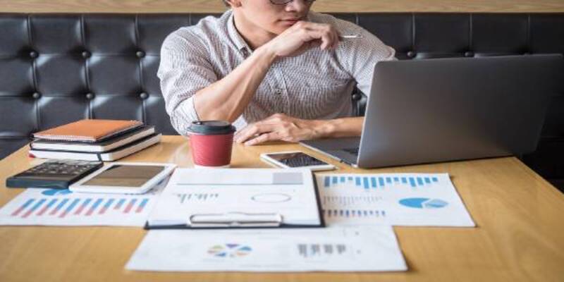 Acquiring a Failing Business is a Smart Investment