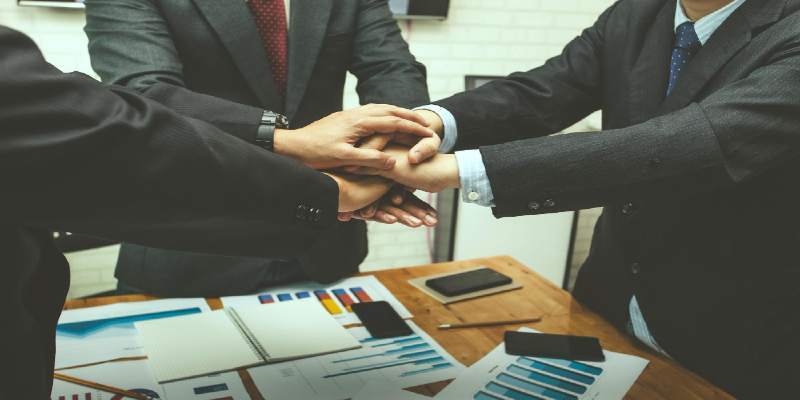 7 Powerful Ways to Build Brand Authority and Trust