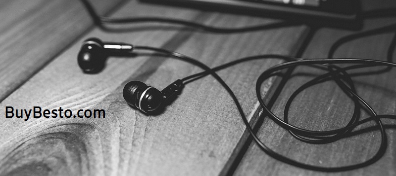 Best In-the-Ear headphone with deep bass for around 500 Rs. (with Mic) Best In-the-Ear headphone with deep bass for around 500 Rs. (with Mic)
