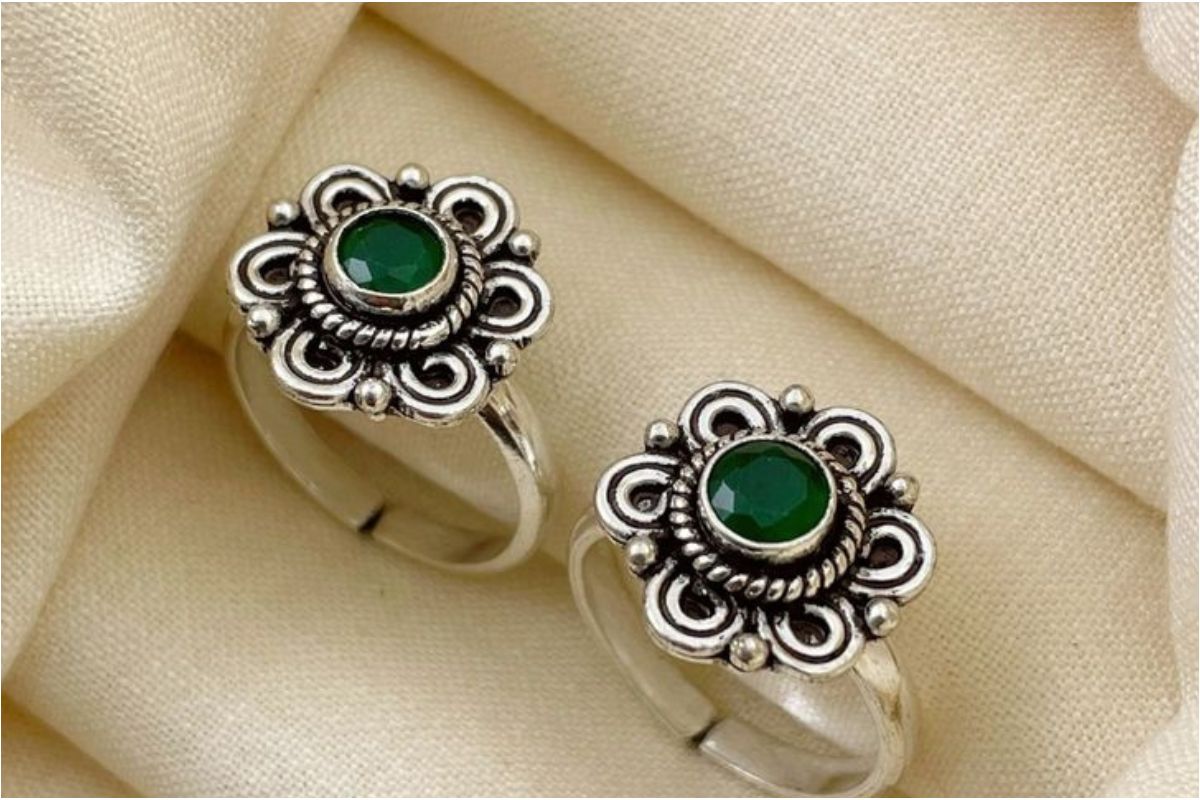 Latest Bichiya Designs: हर बजट में मिलेंगे ट्रेंडी और स्टाइलिस्ट पायल के डिजाइन 4 Latest Bichiya Designs 11