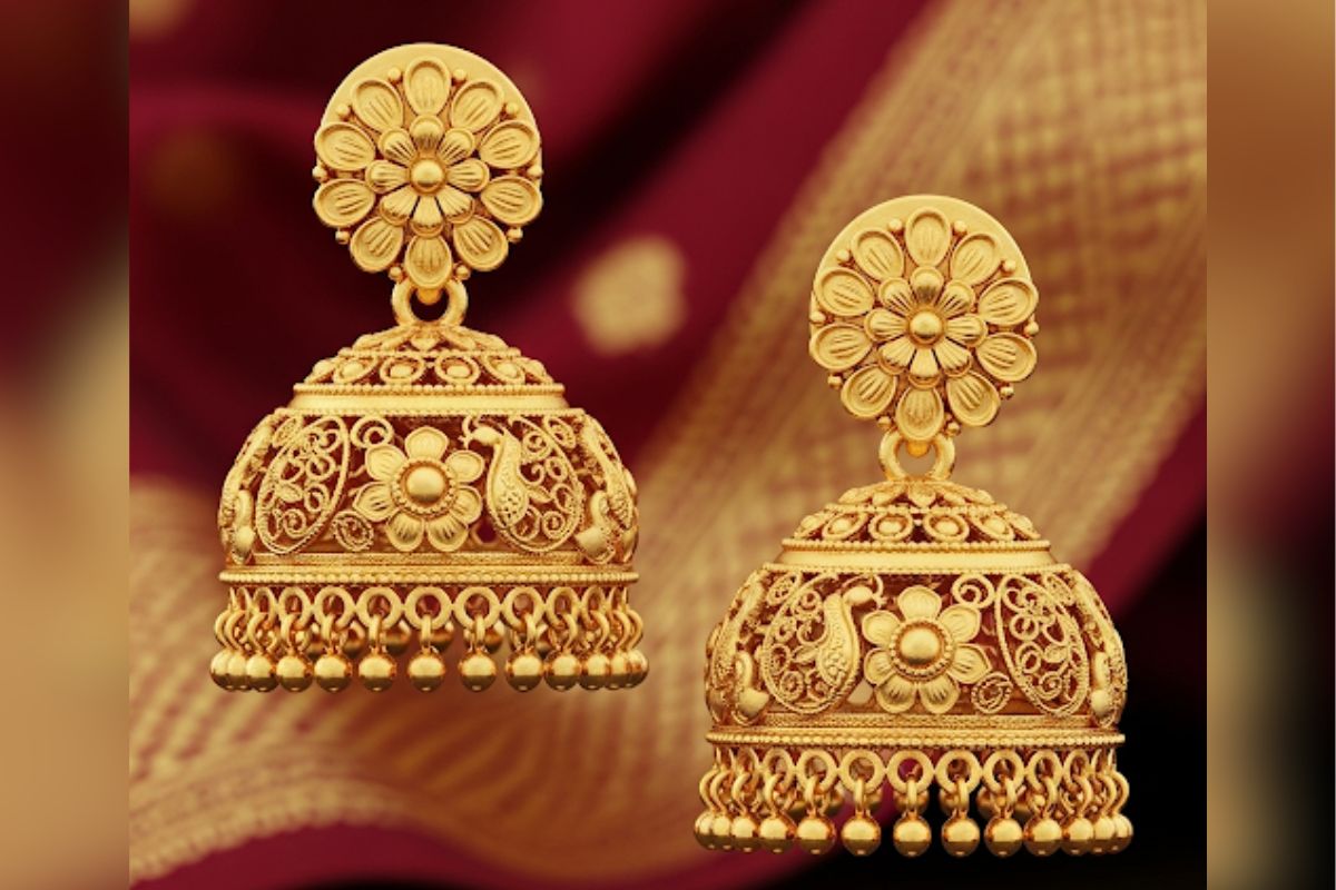 Latest Gold Jhumka Designs 9