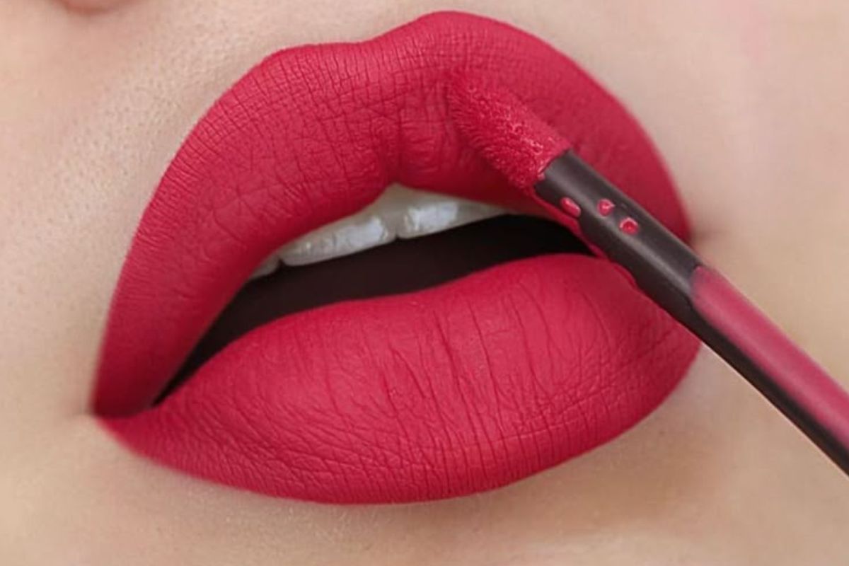 Trending Lipstick Shades 2025 14