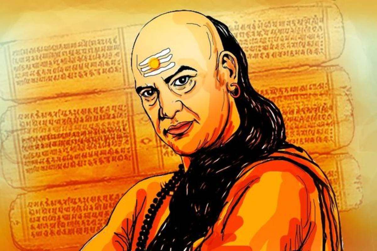 Chanakya Niti: तनाव से मुक्ति चाहिए तो अपनाएं आचार्य चाणक्य की ये 3 बातें, मिलेगी मन की शांति 2 Acharya Chanakya Niti On Stress Min
