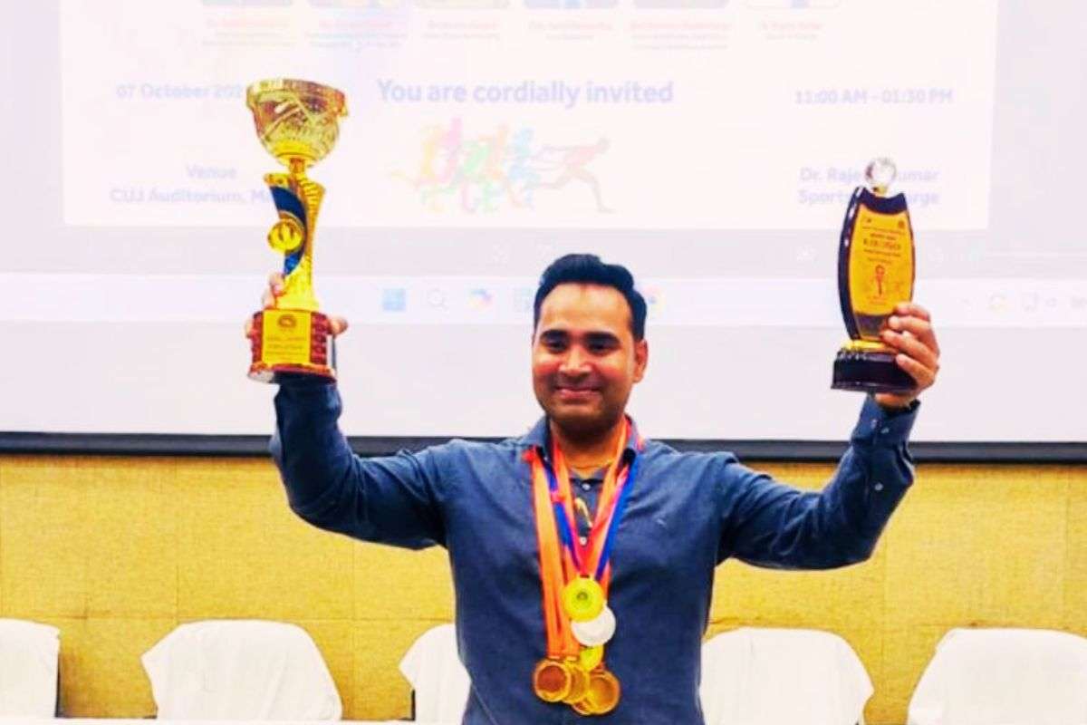 सीयूजे में ‘खेलोत्सव पुरस्कार समारोह 2025’ में डॉ राजेश कुमार ने जीता बेस्ट स्पोर्ट्सपर्सन अवार्ड